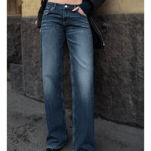 Zara Low Rise Wide Leg Jeans 28